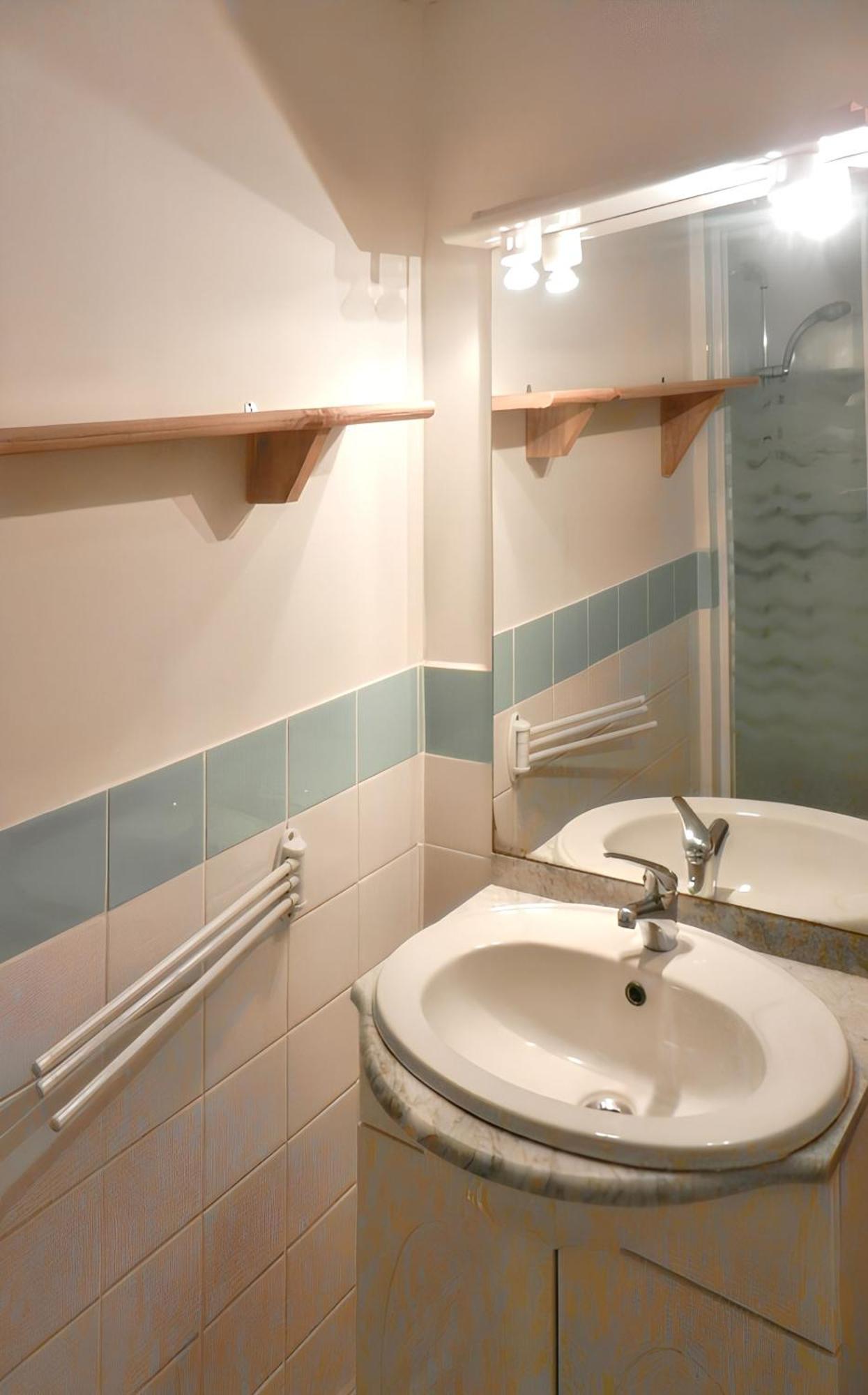 Appartement Charmant A Allevard Vue Montagne Piscine Partagee Ngoại thất bức ảnh